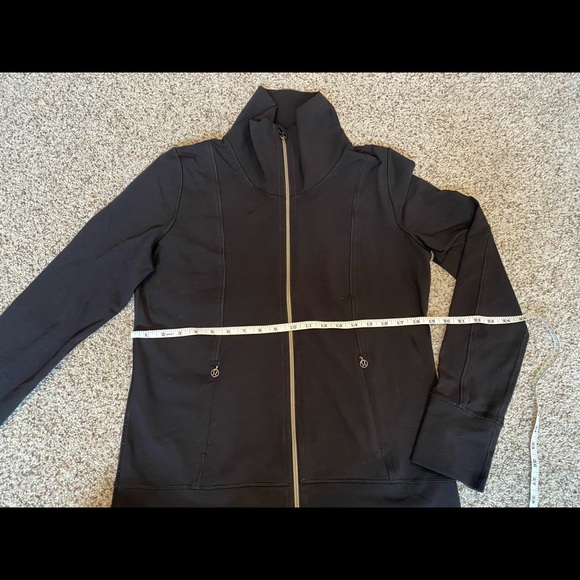 Vintage Lululemon Jacket - Picture 6 of 7